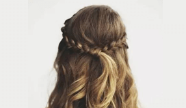 3个小技巧,在家就能做出过年聚会的发型,漂亮不伤发